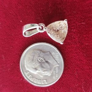Clear gemstone silver pendant